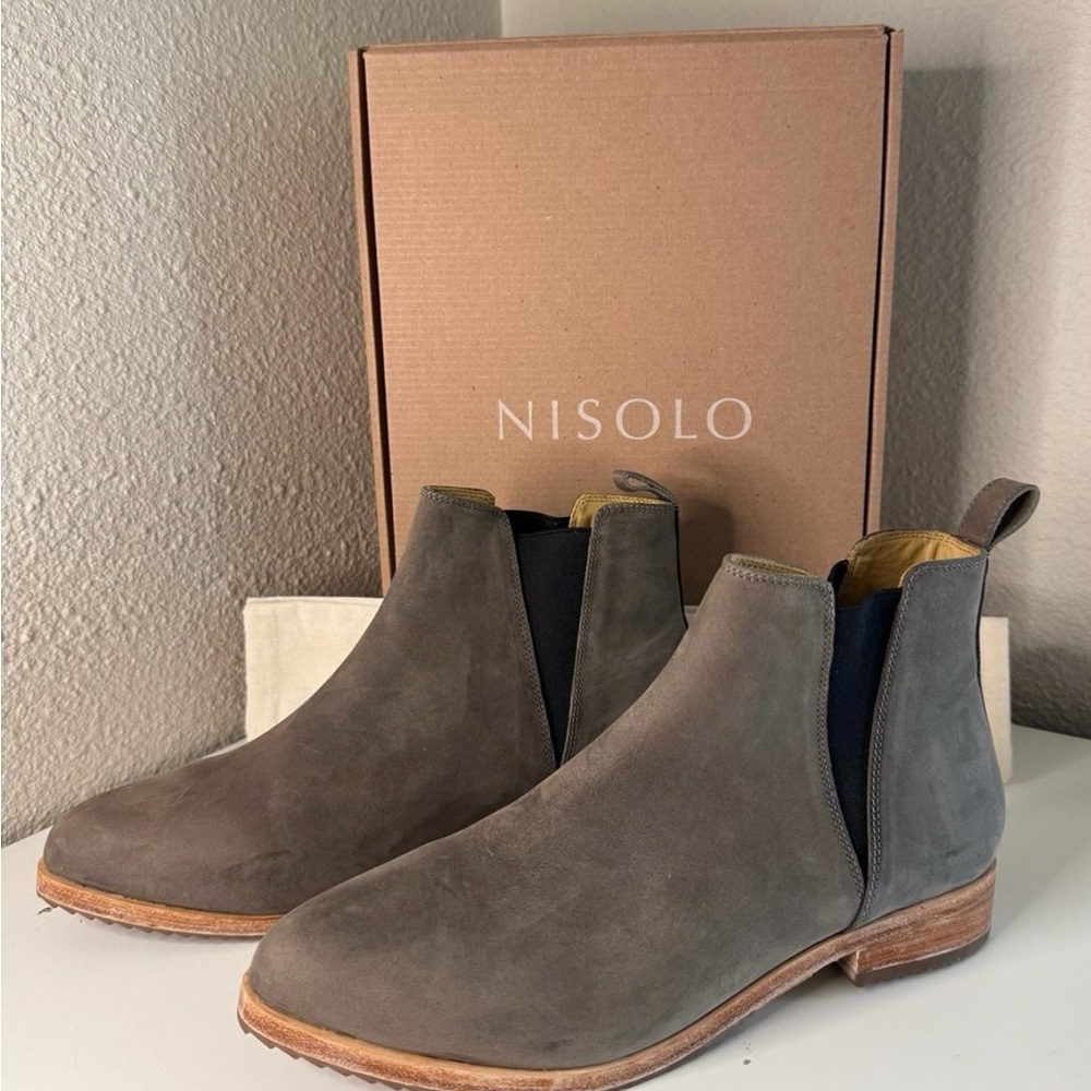 NEW Nisolo Everyday Carmen Chelsea Boot In Grey Size 9.5 Leather Retail $220